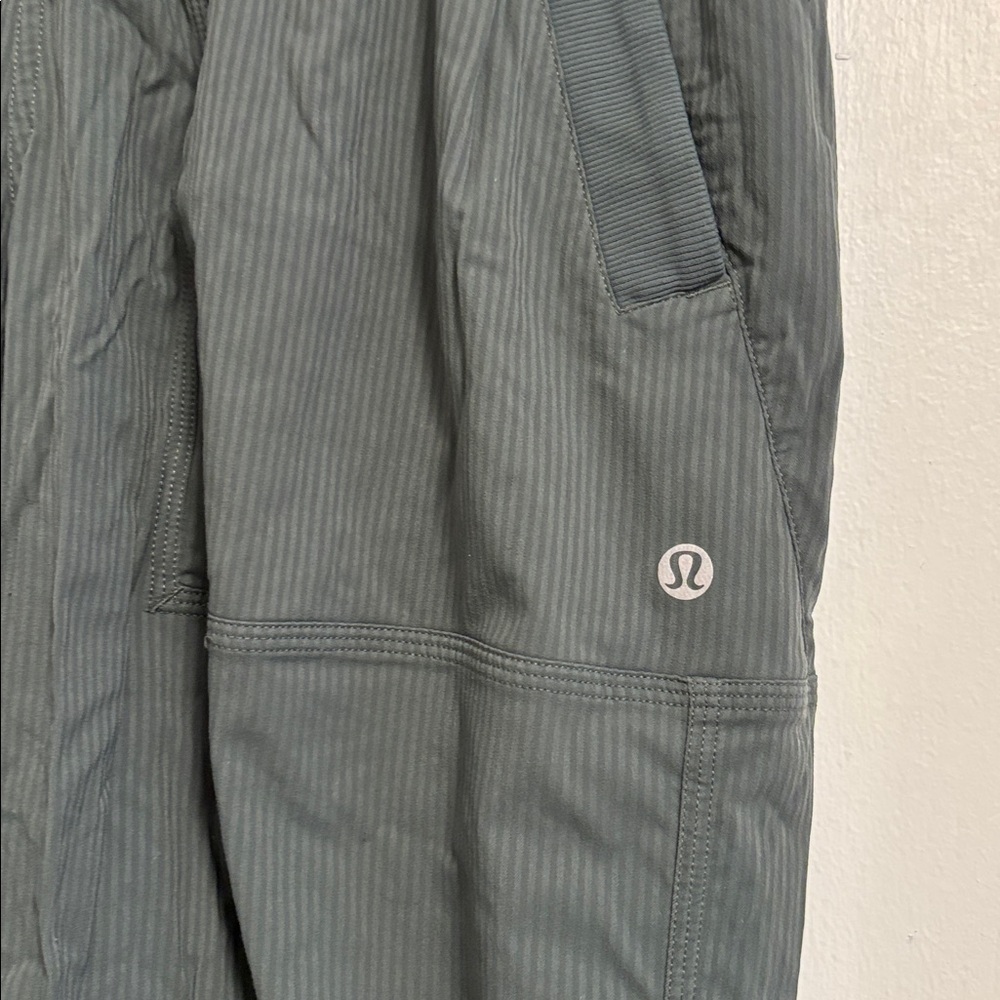Lululemon dance studio pant green 6